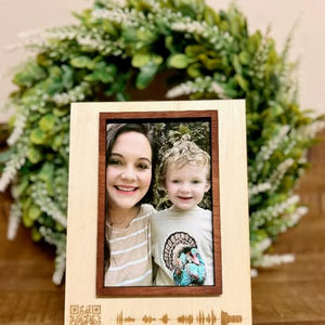 Personalized QR Code & Soundwave Photo Frame