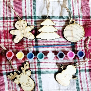 DIY Kids' Holiday Paint Kit | Set of 5 Ornaments